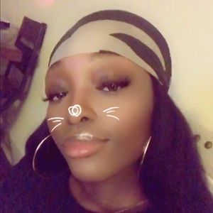 Meet your Posher, Samantha